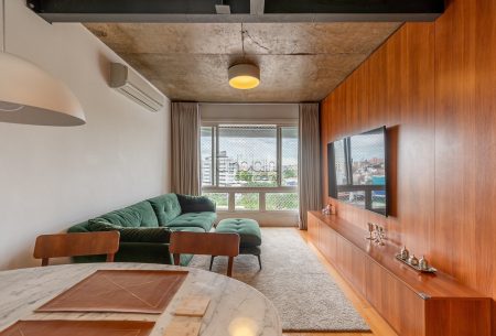 Cobertura com 158m², 2 quartos, 1 suíte, 1 vaga, no bairro Rio Branco em Porto Alegre