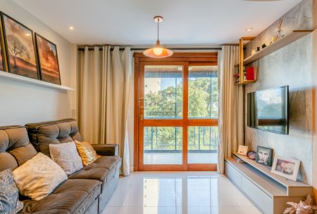 Apartamento com 93m², 2 quartos, 1 vaga, no bairro Petrópolis em Porto Alegre