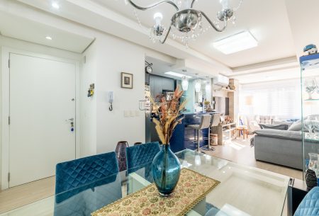 Apartamento com 66m², 2 quartos, 1 suíte, 2 vagas, no bairro Bom Fim em Porto Alegre