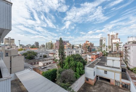 Apartamento com 86m², 2 quartos, 2 suítes, 2 vagas, no bairro Menino Deus em Porto Alegre
