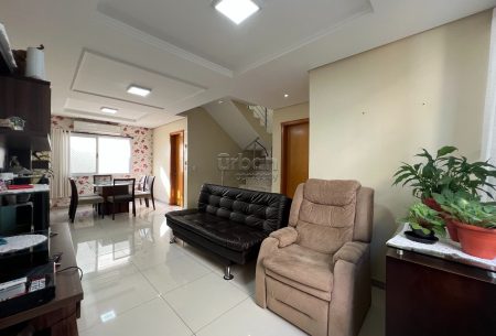 Casa em Condomínio com 158m², 3 quartos, 1 suíte, 2 vagas, no bairro Vila Ipiranga em Porto Alegre