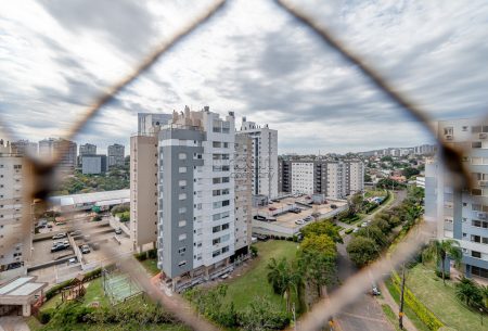 Cobertura com 158m², 3 quartos, 1 suíte, 2 vagas, no bairro Chácara da Pedras em Porto Alegre