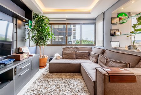 Apartamento com 84m², 2 quartos, 1 suíte, 1 vaga, no bairro Bela Vista em Porto Alegre