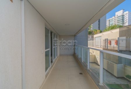 Apartamento com 127m², 3 quartos, 1 vaga, no bairro Central Parque em Porto Alegre