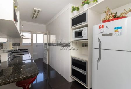 Apartamento com 82m², 2 quartos, 1 vaga, no bairro Rio Branco em Porto Alegre