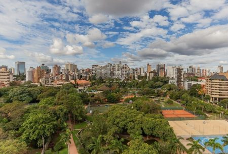 Cobertura com 254m², 3 quartos, 1 suíte, 2 vagas, no bairro Petrópolis em Porto Alegre