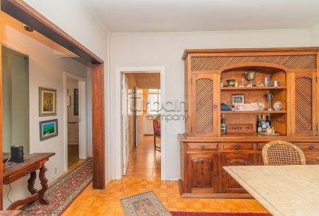 Apartamento com 136m², 3 quartos, 1 suíte, 1 vaga, no bairro Independência em Porto Alegre