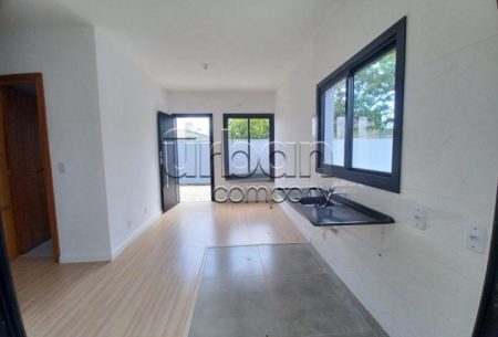 Casa com 48m², 2 quartos, 1 vaga, no bairro SÃO JOSÉ em Canoas