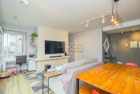 Apartamento com 71m², 2 quartos, 1 suíte, 1 vaga, no bairro Petrópolis em Porto Alegre