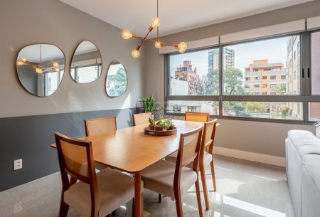 Apartamento com 98m², 3 quartos, 2 suítes, 2 vagas, no bairro Petrópolis em Porto Alegre