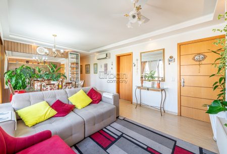 Apartamento com 86m², 3 quartos, 1 suíte, 2 vagas, no bairro Menino Deus em Porto Alegre
