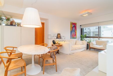 Apartamento com 73m², 2 quartos, 1 suíte, 1 vaga, no bairro Petrópolis em Porto Alegre