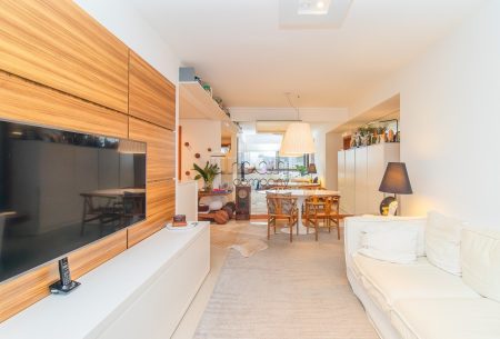 Apartamento com 73m², 2 quartos, 1 suíte, 1 vaga, no bairro Petrópolis em Porto Alegre