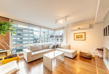 Cobertura com 139m², 3 quartos, 1 suíte, 2 vagas, no bairro Rio Branco em Porto Alegre