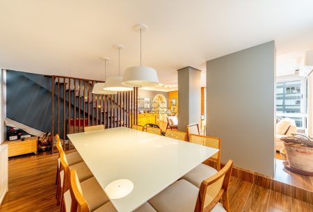 Cobertura com 139m², 3 quartos, 1 suíte, 2 vagas, no bairro Rio Branco em Porto Alegre