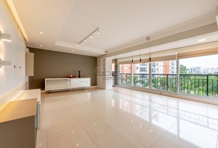 Apartamento com 141m², 3 quartos, 3 suítes, 2 vagas, no bairro Jardim Europa em Porto Alegre