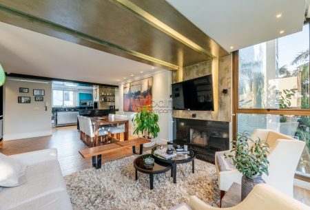 Apartamento com 113m², 3 quartos, 2 suítes, 2 vagas, no bairro Petrópolis em Porto Alegre