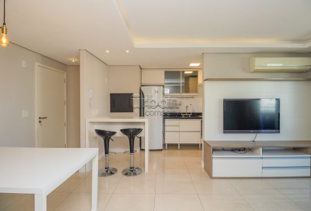 Apartamento com 65m², 2 quartos, 1 suíte, 2 vagas, no bairro Petrópolis em Porto Alegre