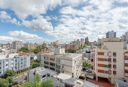 Cobertura com 172m², 2 quartos, 1 suíte, 2 vagas, no bairro Bela Vista em Porto Alegre