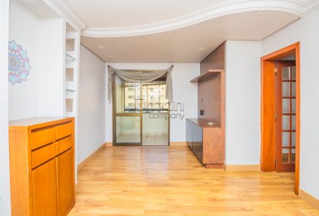 Apartamento com 88m², 3 quartos, 1 suíte, 1 vaga, no bairro Cidade Baixa em Porto Alegre