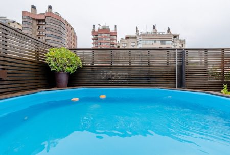 Cobertura com 140m², 2 quartos, 1 suíte, 2 vagas, no bairro Bela Vista em Porto Alegre