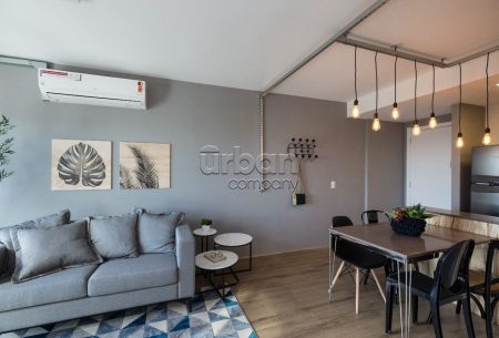 Apartamento com 45m², 1 quarto, 1 vaga, no bairro Petrópolis em Porto Alegre