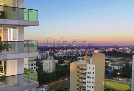 Apartamento com 182m², 3 quartos, 3 suítes, 2 vagas, no bairro Três figueiras em Porto Alegre