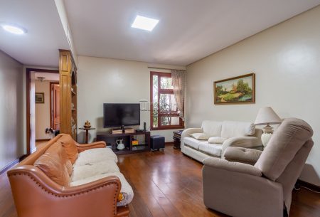 Cobertura com 244m², 3 quartos, 1 suíte, 2 vagas, no bairro Petrópolis em Porto Alegre