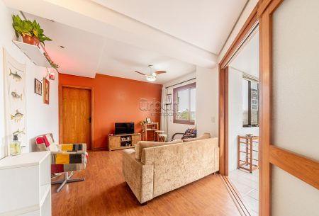 Apartamento com 75m², 2 quartos, 1 vaga, no bairro Santana em Porto Alegre