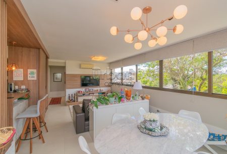 Apartamento com 90m², 2 quartos, 2 suítes, 2 vagas, no bairro Petrópolis em Porto Alegre