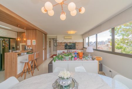 Apartamento com 90m², 2 quartos, 2 suítes, 2 vagas, no bairro Petrópolis em Porto Alegre
