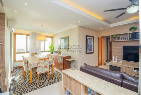 Apartamento com 85m², 3 quartos, 1 suíte, 2 vagas, no bairro Passo da Areia em Porto Alegre