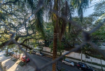 Apartamento com 120m², 3 quartos, 2 vagas, no bairro Auxiliadora em Porto Alegre