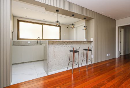 Apartamento com 109m², 3 quartos, 1 suíte, 1 vaga, no bairro Petrópolis em Porto Alegre