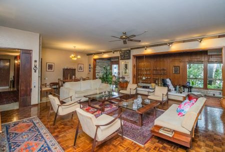 Apartamento com 197m², 3 quartos, 2 suítes, 1 vaga, no bairro Auxiliadora em Porto Alegre