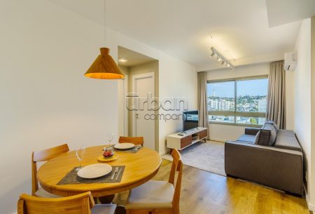 Apartamento com 64m², 2 quartos, 1 suíte, 1 vaga, no bairro Menino Deus em Porto Alegre