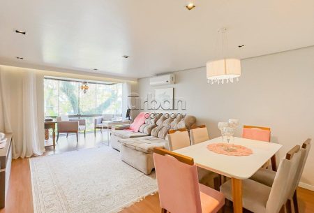 Apartamento com 113m², 3 quartos, 1 suíte, 2 vagas, no bairro Auxiliadora em Porto Alegre