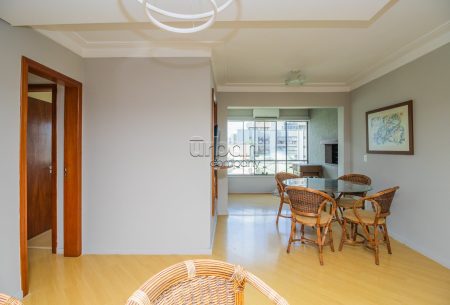 Apartamento com 84m², 3 quartos, 1 suíte, 1 vaga, no bairro Boa Vista em Porto Alegre
