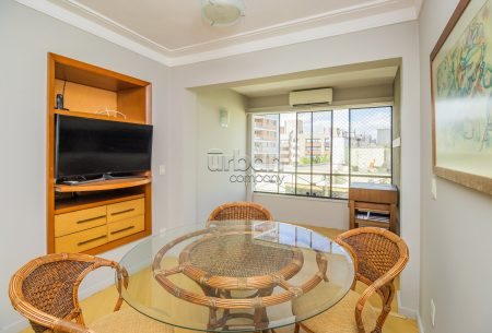 Apartamento com 84m², 3 quartos, 1 suíte, 1 vaga, no bairro Boa Vista em Porto Alegre