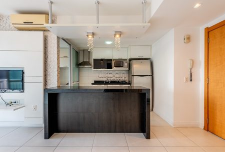 Apartamento com 65m², 2 quartos, 1 suíte, 2 vagas, no bairro Jardim Europa em Porto Alegre
