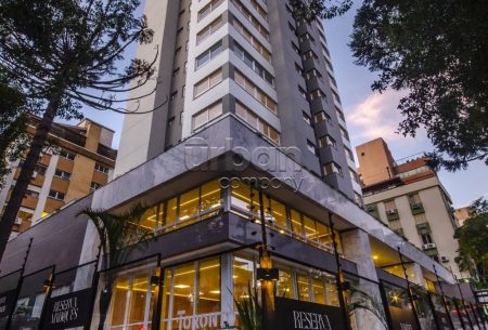 Apartamento Garden com 250m², 3 quartos, 3 suítes, 4 vagas, no bairro Auxiliadora em Porto Alegre