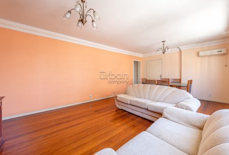 Apartamento com 133m², 3 quartos, 1 suíte, 1 vaga, no bairro Independência em Porto Alegre