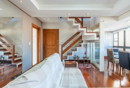 Cobertura com 175m², 3 quartos, 1 suíte, 2 vagas, no bairro Bela Vista em Porto Alegre
