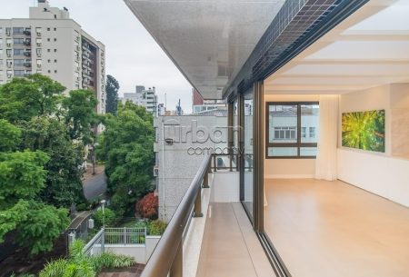 Apartamento com 94m², 2 quartos, 2 suítes, 2 vagas, no bairro Petrópolis em Porto Alegre