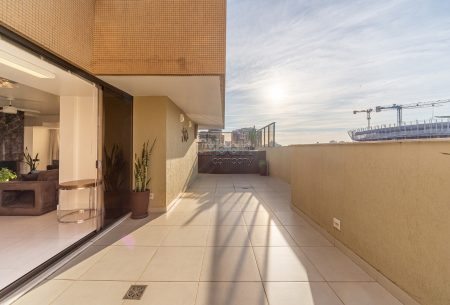 Cobertura com 187m², 2 quartos, 2 suítes, 1 vaga, no bairro Boa Vista em Porto Alegre