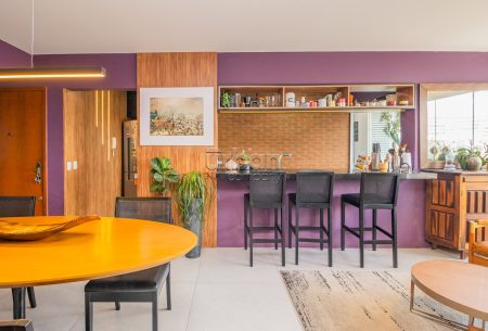 Apartamento com 101m², 2 quartos, 1 suíte, 1 vaga, no bairro Rio Branco em Porto Alegre