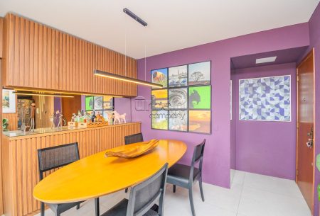 Apartamento com 101m², 2 quartos, 1 suíte, 1 vaga, no bairro Rio Branco em Porto Alegre