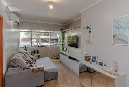 Cobertura com 121m², 1 quarto, 1 suíte, 2 vagas, no bairro Moinhos de Vento em Porto Alegre