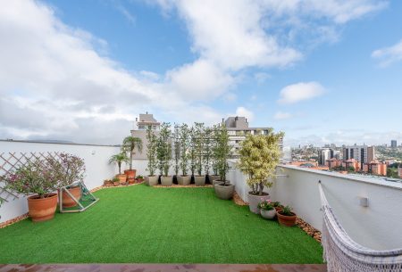 Cobertura Horizontal com 144m², 1 quarto, 1 suíte, 2 vagas, no bairro Jardim Europa em Porto Alegre