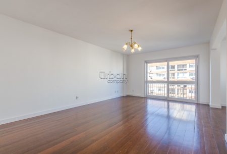 Apartamento com 141m², 3 quartos, 1 suíte, 2 vagas, no bairro Auxiliadora em Porto Alegre